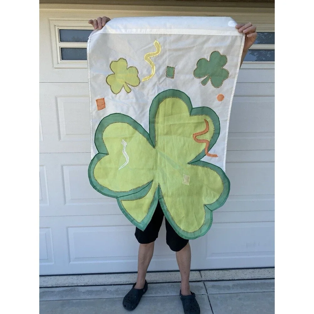 Vintage St Patricks Shamrock Clovers Garden Flag Irish Luck Spring Decoration